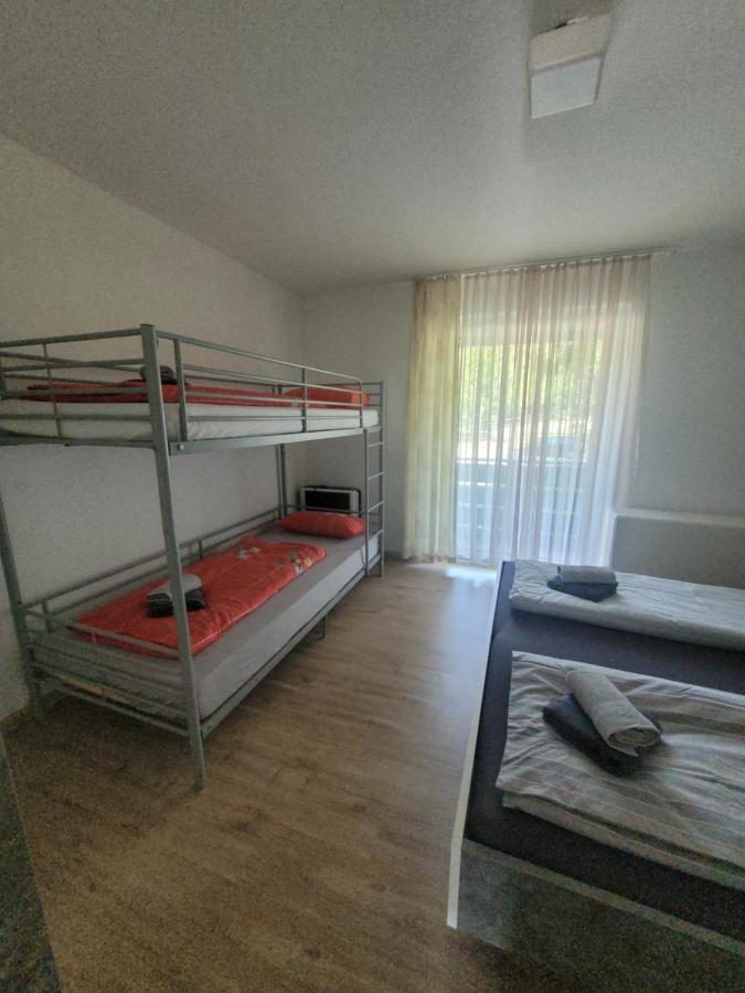 Ryan Apartament Mit Netflix Санкт-Энгльмар Экстерьер фото