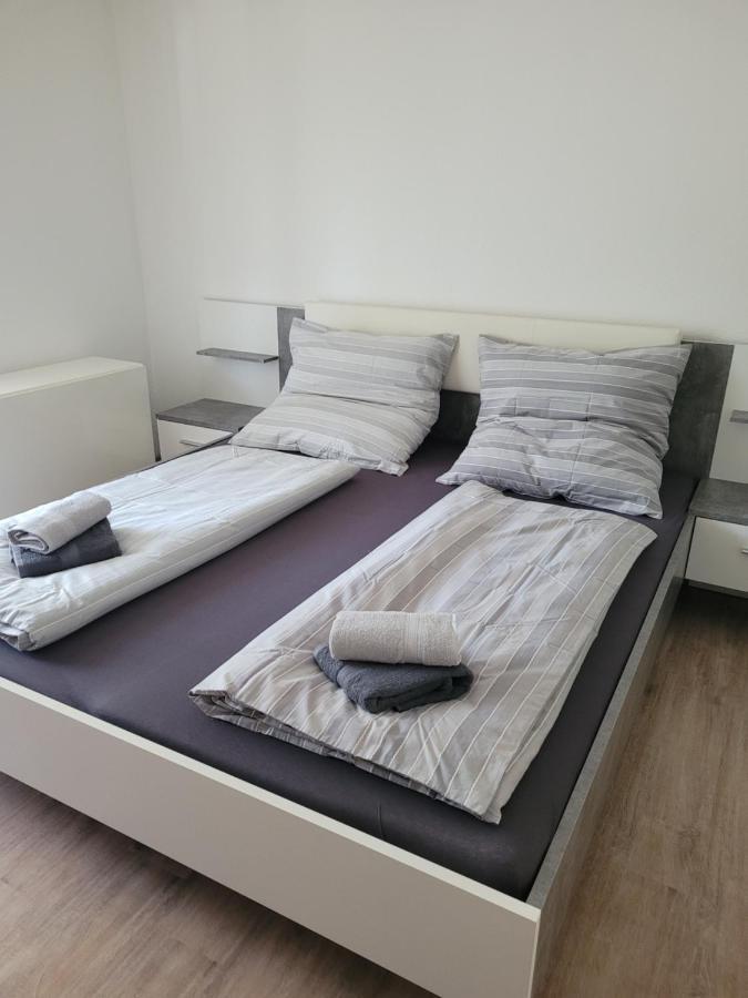 Ryan Apartament Mit Netflix Санкт-Энгльмар Экстерьер фото